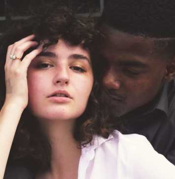 5 Reasons Why Women Should Take the Initiative in a Relationship