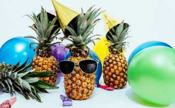 How to Celebrate an Adult Birthday Party