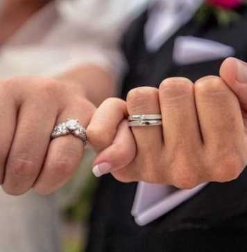 Wedding Ring vs. Engagement Ring: Understanding Both