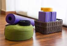Getting the Best Yoga Blocks, Pads & Bricks for Support in Asanas