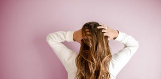 Causes of Hair Loss to Women and Their Solution
