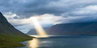 Celebrity Atheists Who Opened up About Their True Beliefs