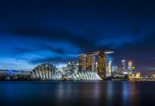 10 Reasons to Move to Singapore