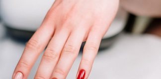 Ways of Making Your Shellac Nails Last Longer