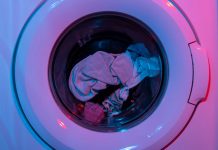 How to Remove Washing Machine Smells?