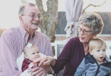 Grandparents: 10 Outings to Do with Your Grandchildren