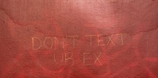 Signs Your Ex Wants You Back