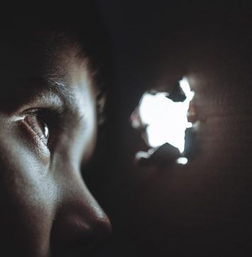 Warning Signs of Sight Loss