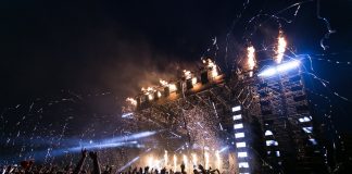 5 Musicians and the Fashion Trends They Made Popular