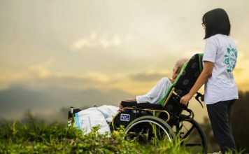 Guidance for Family Members Caring for a Loved One in Hospice
